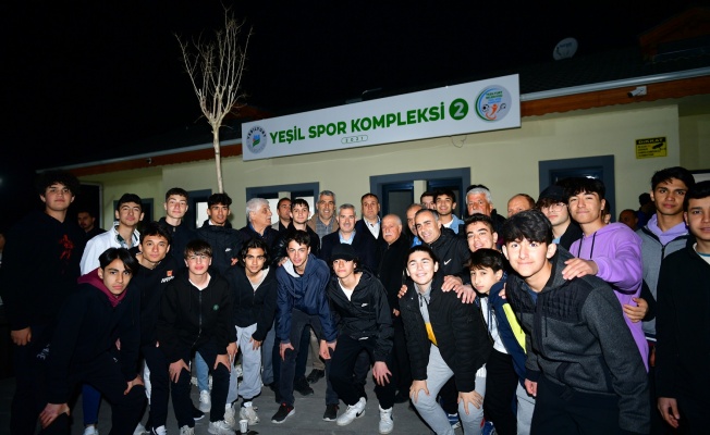 Çınar Yeşil Spor Kompleksinde Gençlerle Buluştu