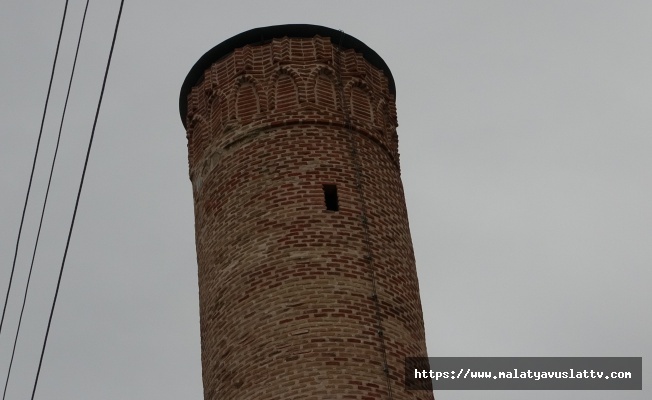 800 Yıllık Tuğla Minare Geleneği