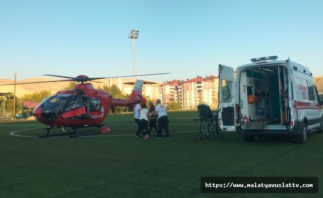 Ambulans Helikopter Kalp Krizi Geçiren Hasta İçin Havalandı