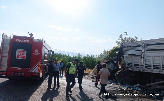 Akçadağ'da Feci Kaza: 1 Ölü 1 Yaralı