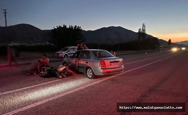 Malatya'da Otomobil İle Motosiklet Çarpıştı: 1 Yaralı