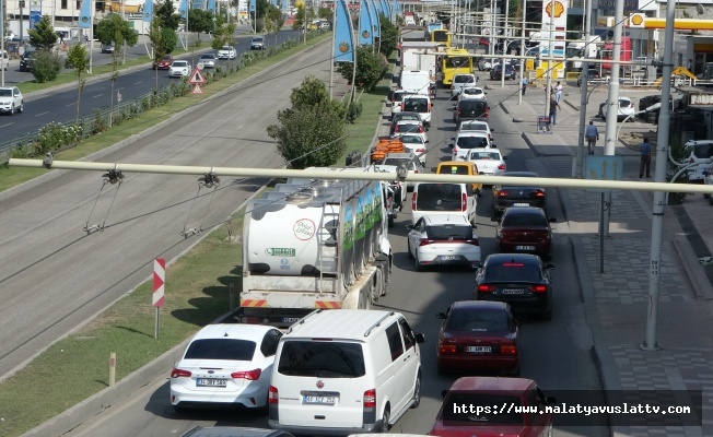 Malatya’da Yol Çalışmaları Nedeniyle Oluşan Trafiğe Tepki