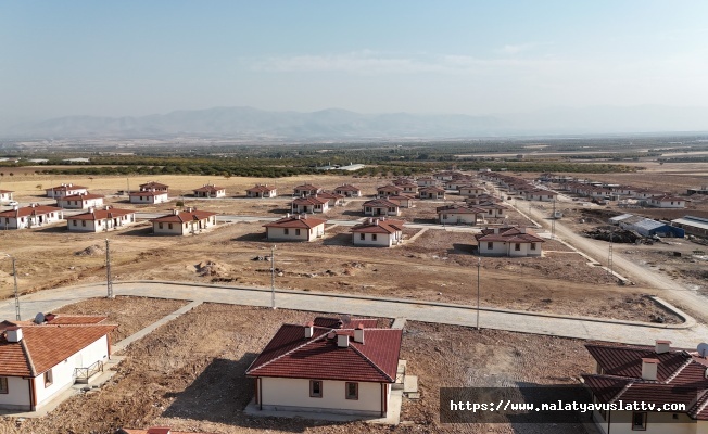 Malatya'da Depremzedeler Kalıcı Konutlarına Kavuşuyor