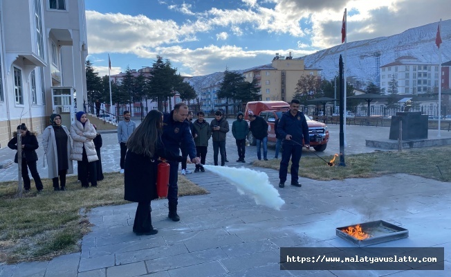 Darende'de Yangın Söndürme Tatbikatı