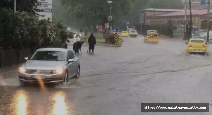 Meteorolojiden 5 İl İçin Kuvvetli Yağış Uyarısı