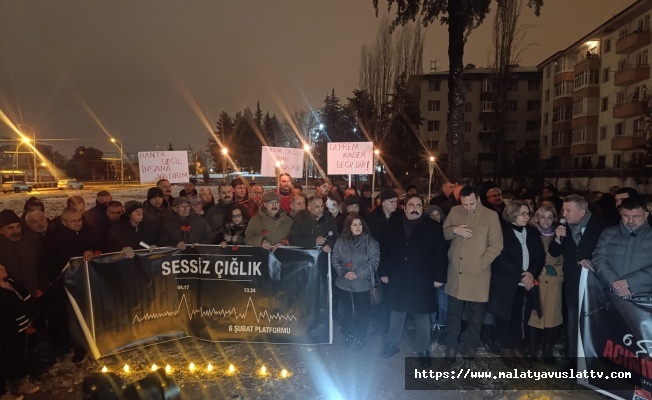 Malatya’da Depremde Hayatını Kaybedenler 04.17’de Unutulmadı