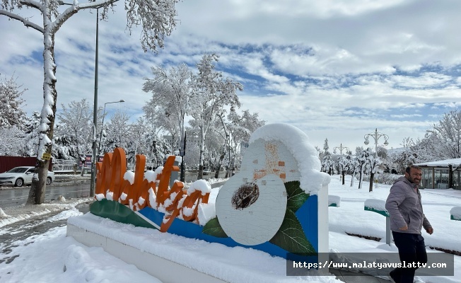 Malatya’da Okullar Tatil Edildi