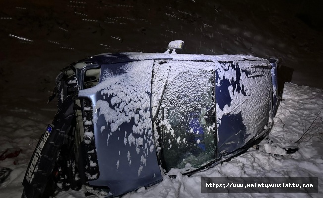 Malatya’da Otomobil Şarampole Yuvarlandı: 1 Yaralı