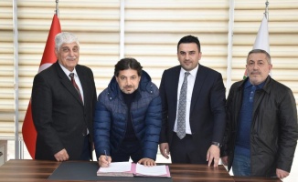 Yeşilyurt Belediyespor Futbol Takımı, Beşiktaş’ın Eski Futbolcusu Yusuf Tokaç’a Emanet