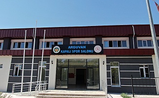 Arguvan İlçesine Yeni Kapalı Spor Salonu