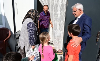 Güder’den Konteyner Kent Sakinlerine Ziyaret