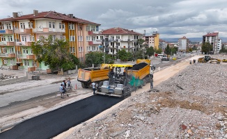 Tevfik Temelli Caddesi’nde Geçici Kaldırım Çalışması Yapılıyor