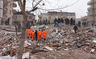 Depremin Acıları İlk Gün Ki Gibi Taze