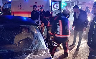 İki Araç Feci Şekilde Çarpıştı 1 Ölü 5 Yaralı