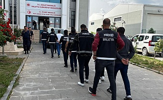 Torbacı Operasyonunda 17 Tutuklama