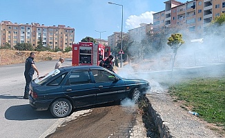 Yeşilyurt'ta Araç Yangını