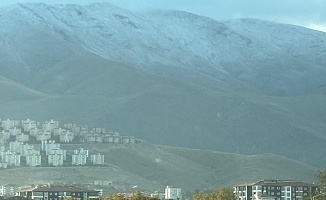 Malatya'da Mevsimin İlk Kar Yağışı Beydağı'na Yağdı