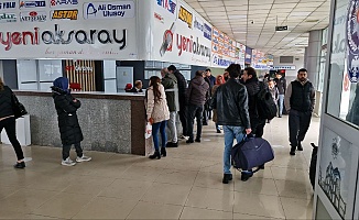 Kar Yağışı, Şehirlerarası Otobüs Seferlerini Aksattı