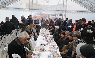 Malatya’da Vatandaşlar İftar Çadırlarında Bir Araya Geldi