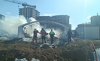 Rezerv Alandaki Çadır Deposundan Alevler Yükseldi!