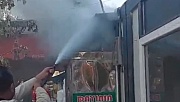 Malatya'da Konteyner iş Yerinde Yangın